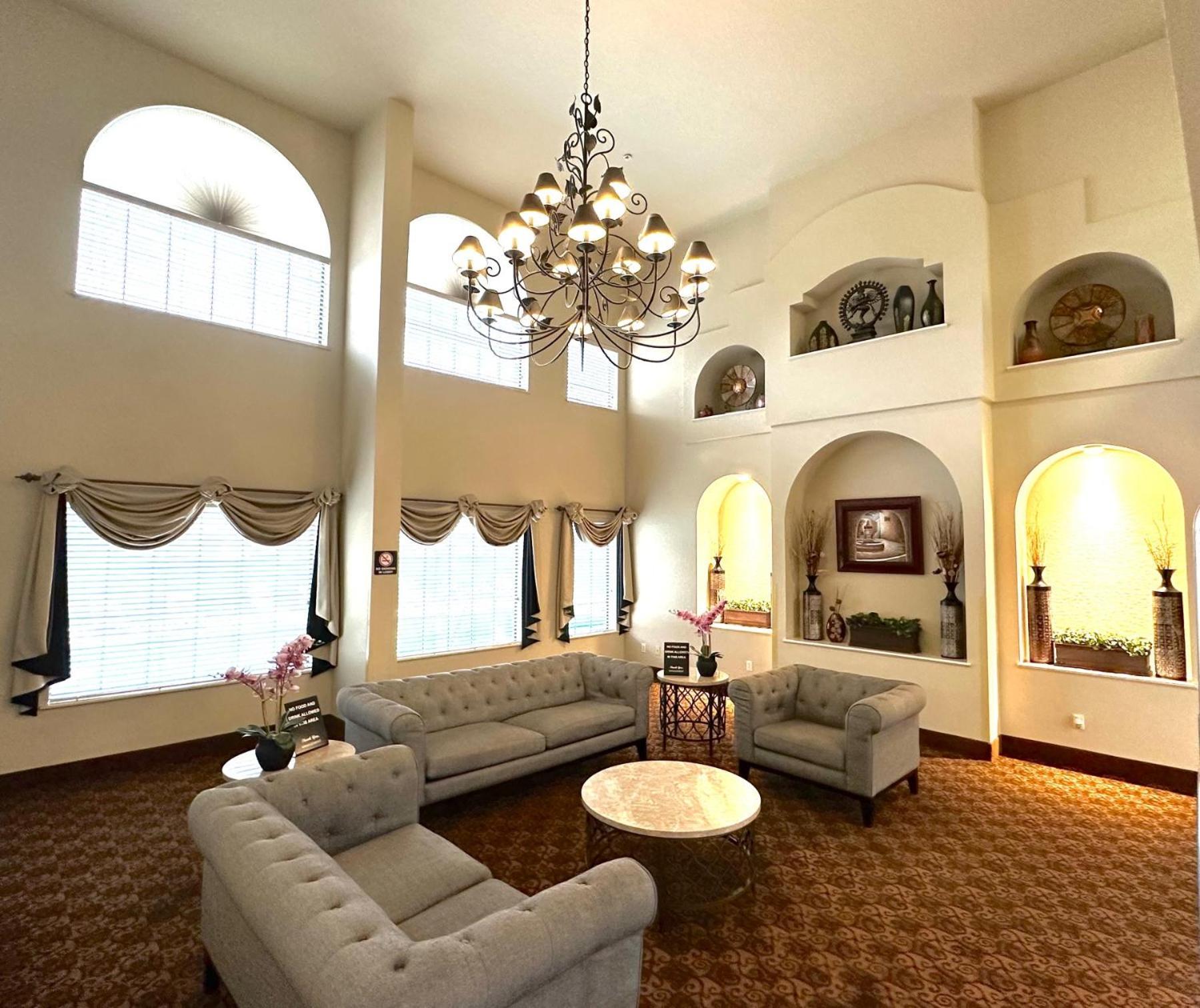 Quality Suites San Antonio Exterior photo